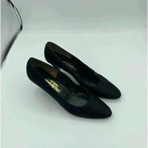 Sax Fifth Avenue Fenton Last Black Pumps 7 1/2